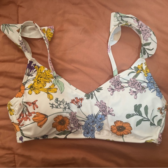 Kona Sol Other - Kona Sol Floral Bikini Top - White with Multicolor Floral